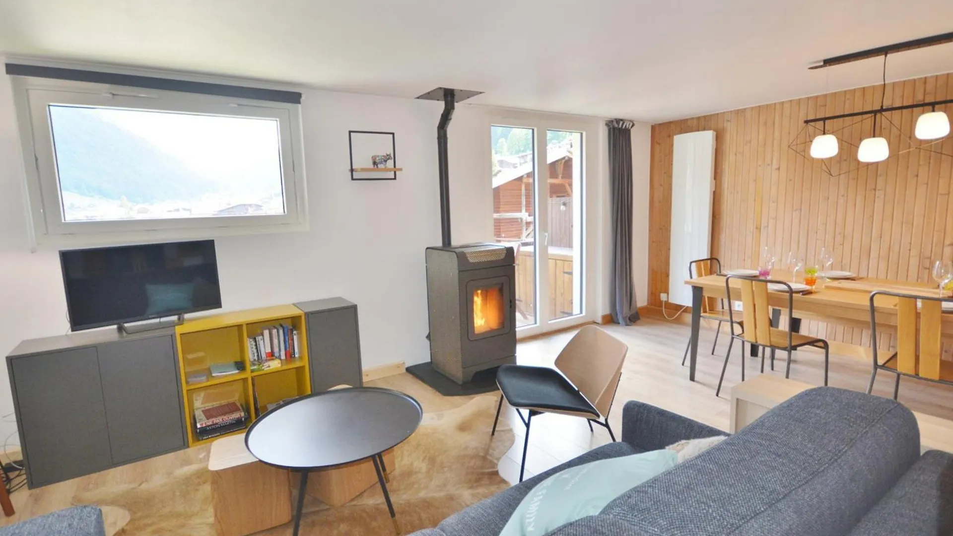 Appartement T4 Spacieux A Morzine, 3 Chambres, Parking, Balcons, Linge Inclus - Fr-1-684-3